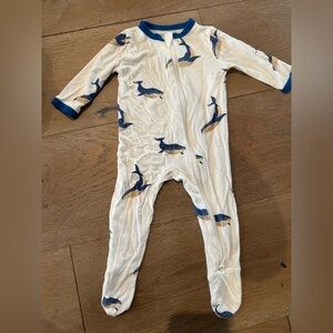 Kyte Baby Whale Print Zip-Up footie
